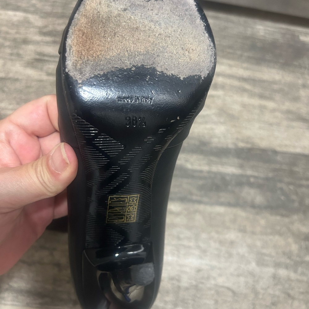 Burberry Black Leather Heels - Picture 12 of 13